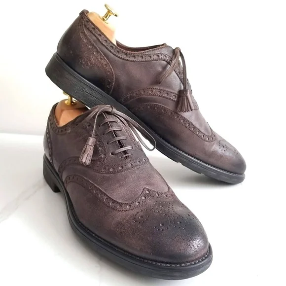 Dolce and Gabana Vintage Pointed Derby Shoe Dolce & Gabbana Crystal Embellished Leather Derby Dress  main image 3